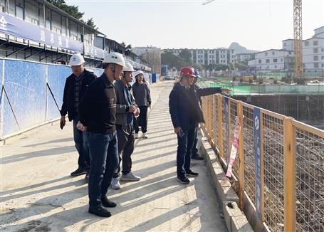柳州市檢查組到幸福家項(xiàng)目開展質(zhì)量安全管理評價(jià)暨歲末年初安全生產(chǎn)大檢查